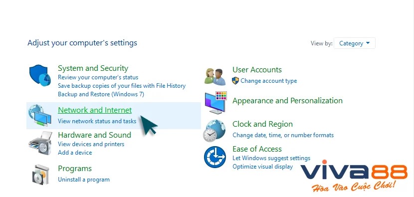 Mở Control Panel và chọn Network and Internet